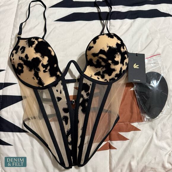 NEW Perilla Harlow One Corset Lingerie Black Flocked Velvet Mesh 32D Luxe Sexy - Picture 5 of 12